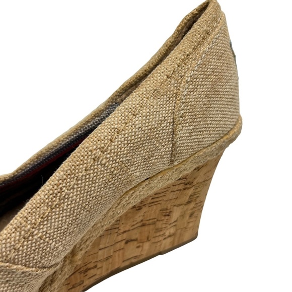 TOMS Wedges Peep Toe Cork Canvas Burlap Espadrilles High Heels Shoes Beige sz 6 - Picture 10 of 16